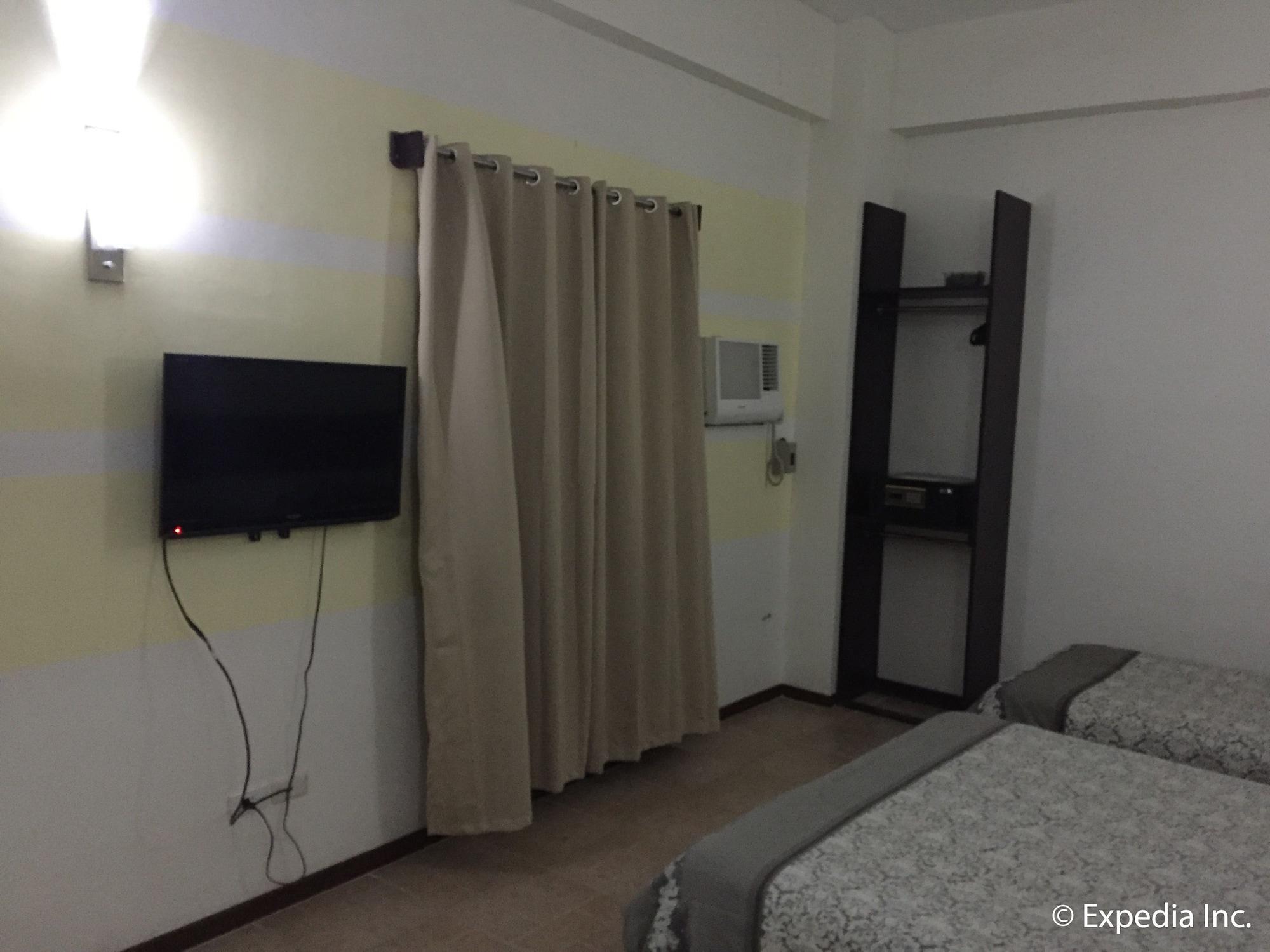 Metro Park Hotel Mandaue Себу Экстерьер фото